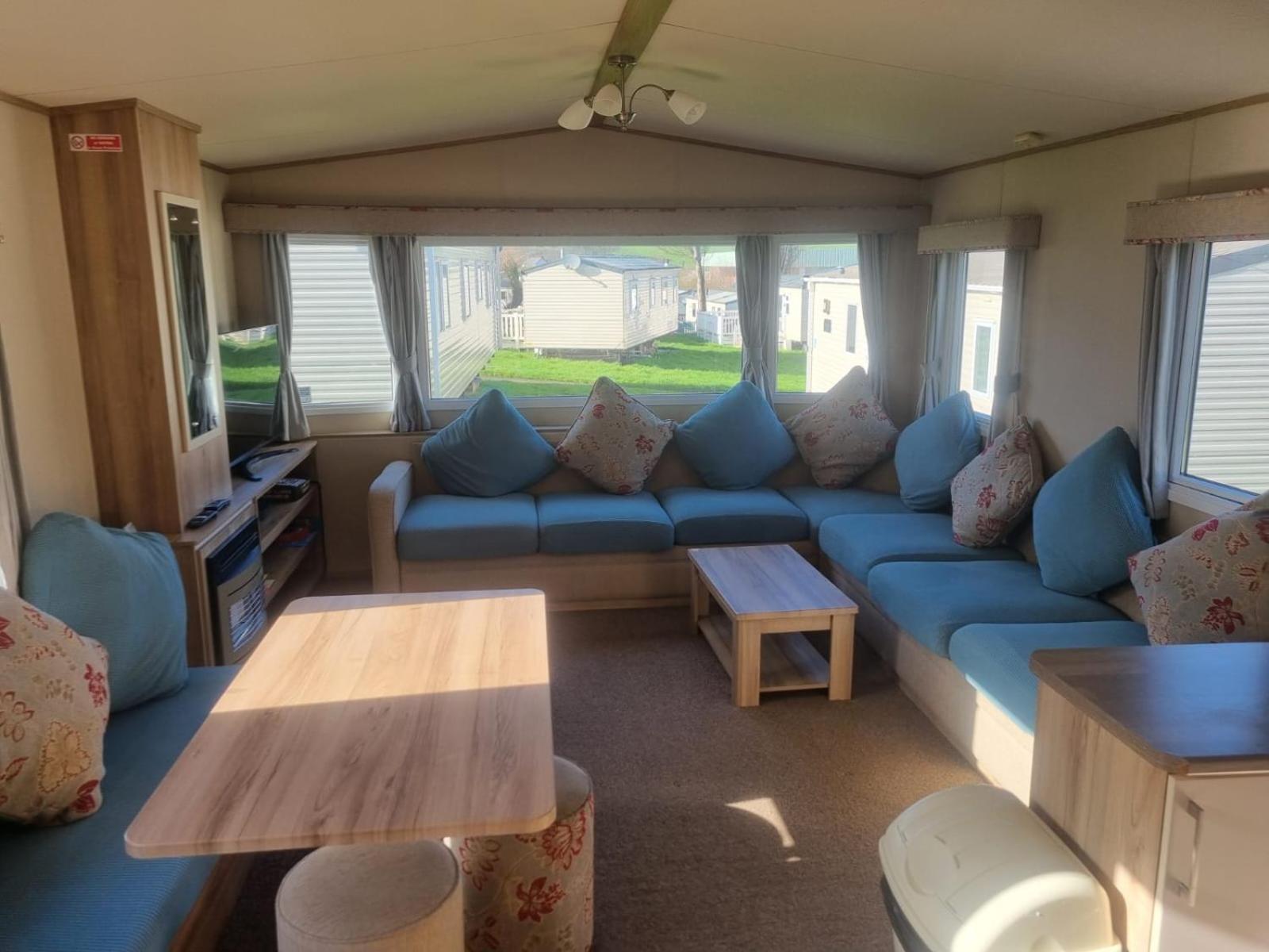 Newquay Bay Porth Caravan - 6 Berth Экстерьер фото